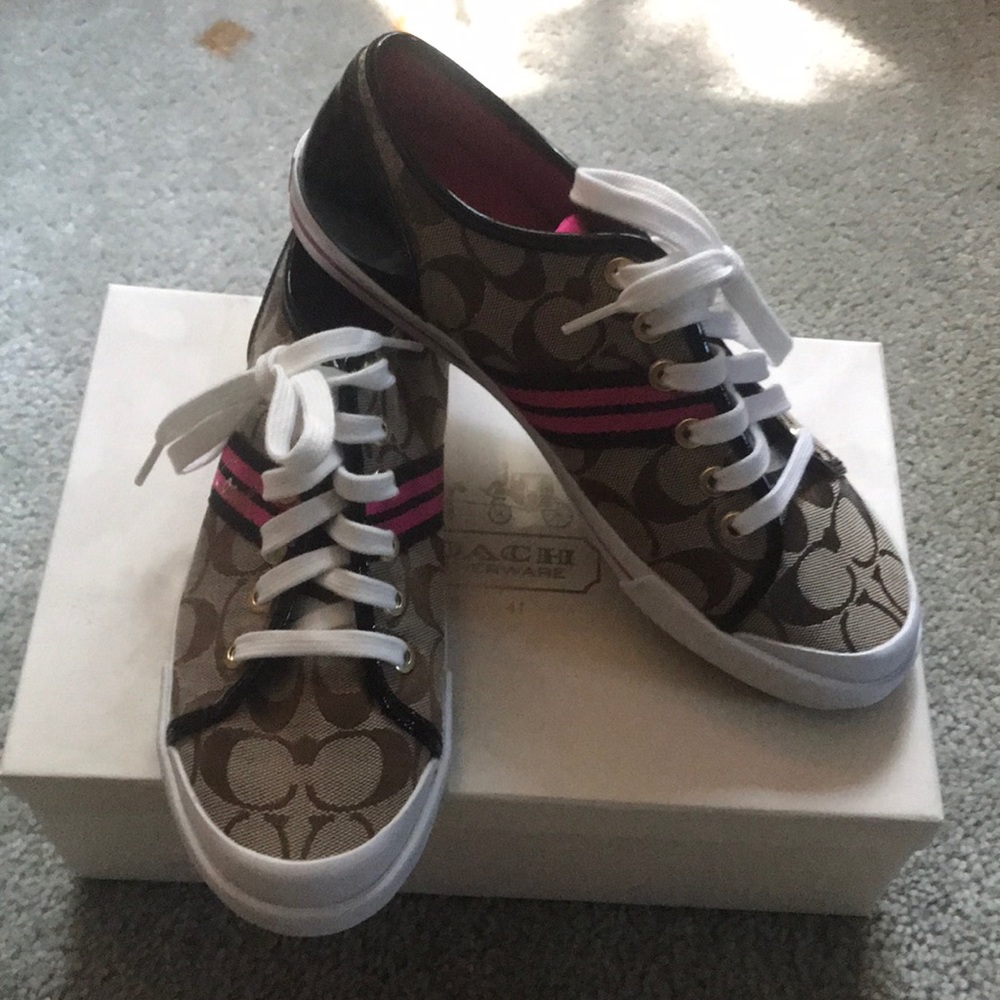 Never worn coach sneakers